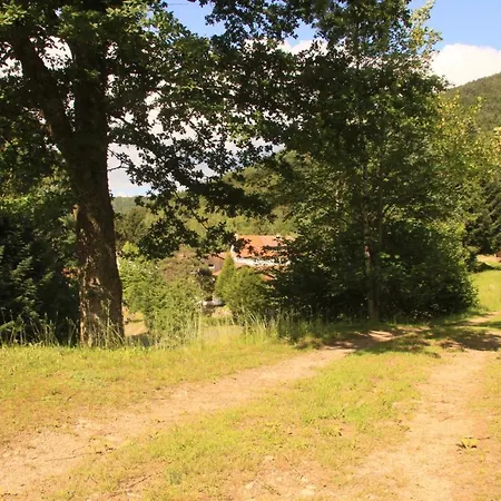 Notre Dame Des Monts Hotel *