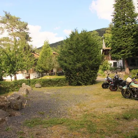 Hotel Notre Dame Des Monts