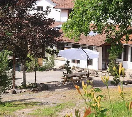 Notre Dame Des Monts 호텔