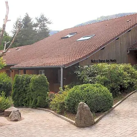 Hotel Notre Dame Des Monts *