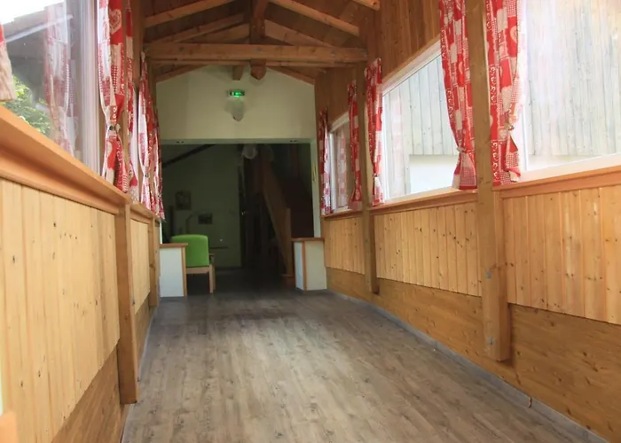 Hotel Notre Dame Des Monts