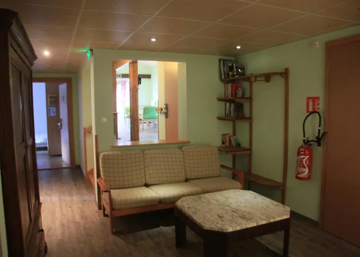 Hotel Notre Dame Des Monts