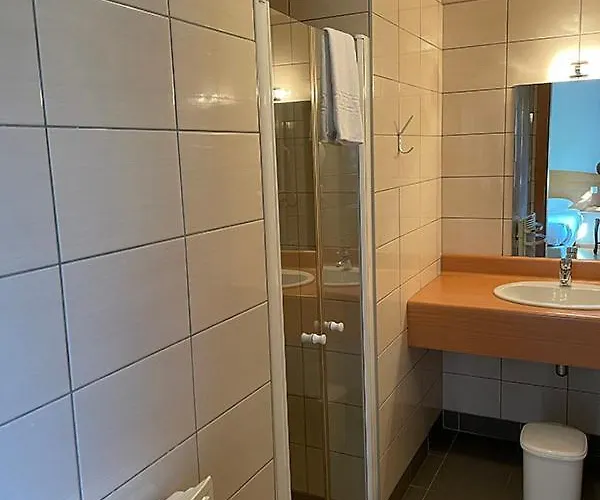 Hotel Notre Dame Des Monts *