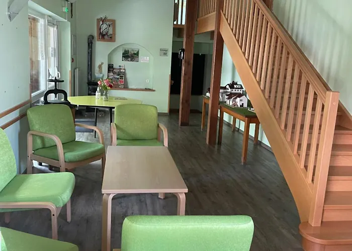 Notre Dame Des Monts *